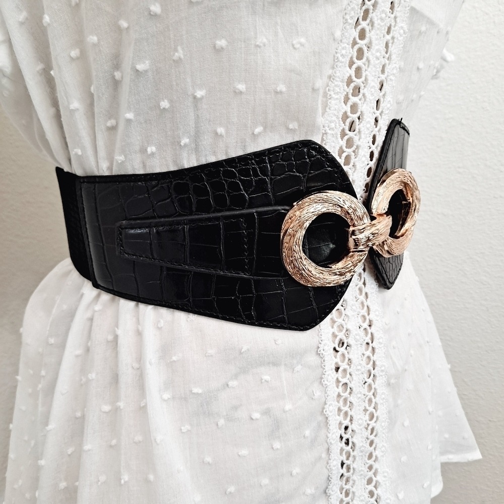 Black Croc Embossed Wide Elastic Waist Belt M Gold Buckle Statement Party event - Picture 6 of 7